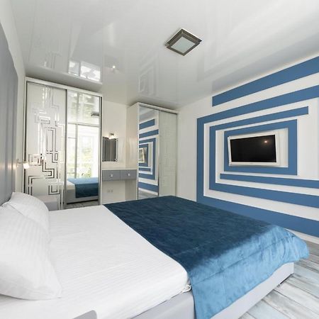 Apartamento Flat24 On Lesi Ukrainki 3 Kiev Exterior foto